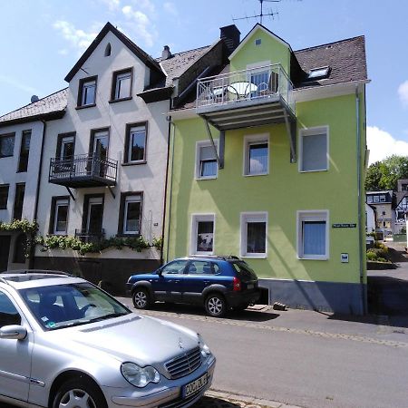Haus Margarete Apartamento Zell an der Mosel Exterior foto